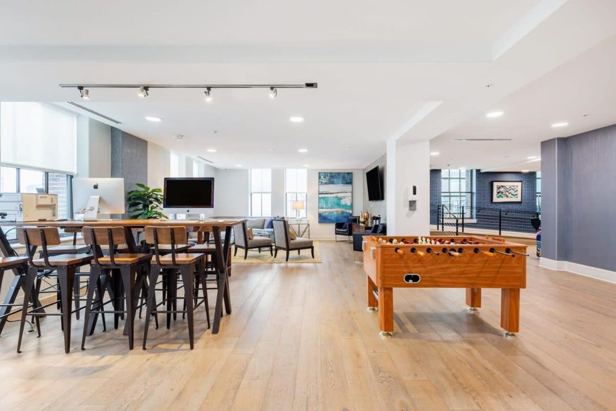 2B 2Ba Luxury Downtown Suite Rooftop Deck & Gym Baltimore Exterior foto
